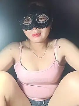 vangkt-cute online show from 06-26-26, 09:19