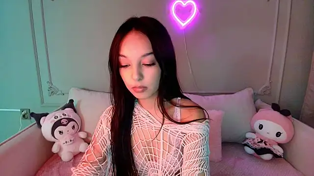 Snapshot of mooniejin chatting on 12-01-25, 12:54 mooniejin online show from 12-01-25, 12:54