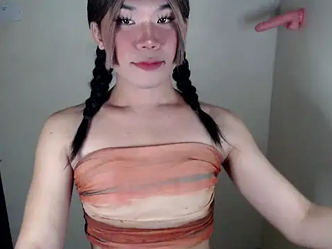 Snapshot of dazzlingcarol chatting on 02-18-26, 10:22 dazzlingcarol online show from 02-18-26, 10:22