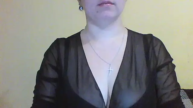 Snapshot of Vitalina282128 chatting on 11-20-25, 07:24 Vitalina282128 online show from 11-20-25, 07:24