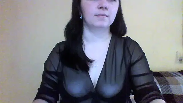 Snapshot of Vitalina282128 chatting on 12-17-25, 12:55 Vitalina282128 online show from 12-17-25, 12:55