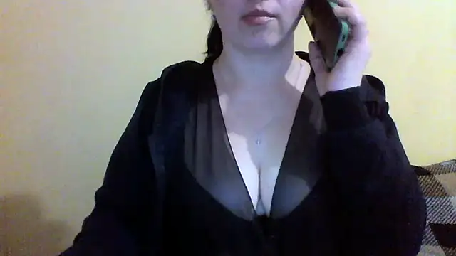 Snapshot of Vitalina282128 chatting on 01-07-26, 11:45 Vitalina282128 online show from 01-07-26, 11:45