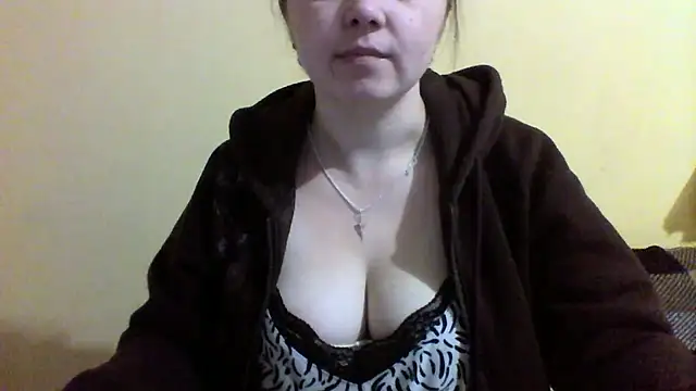 Snapshot of Vitalina282128 chatting on 02-02-26, 04:49 Vitalina282128 online show from 02-02-26, 04:49