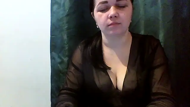 Snapshot of Vitalina282128 chatting on 02-22-26, 08:57 Vitalina282128 online show from 02-22-26, 08:57