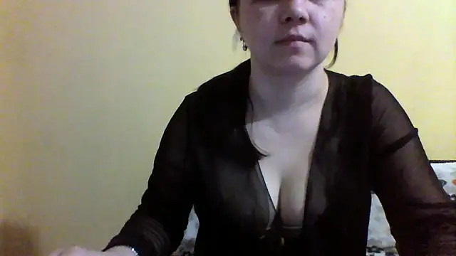 Snapshot of Vitalina282128 chatting on 02-22-26, 10:30 Vitalina282128 online show from 02-22-26, 10:30