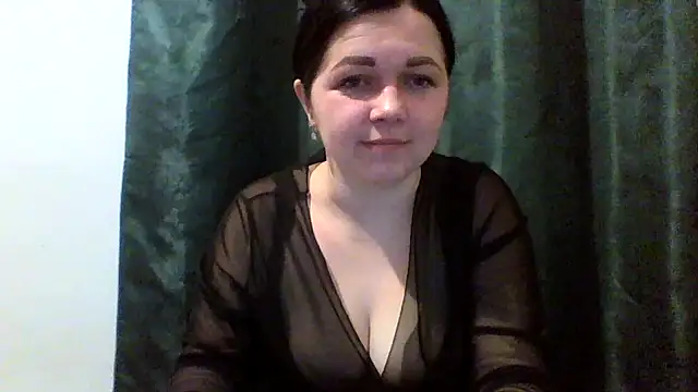 Snapshot of Vitalina282128 chatting on 02-28-26, 04:52 Vitalina282128 online show from 02-28-26, 04:52