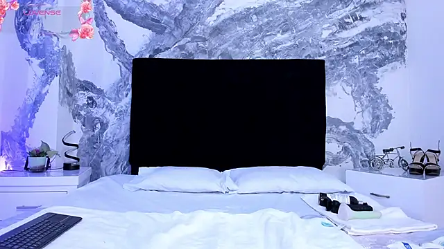 lilithDraven  online show from 01-13-26, 03:56