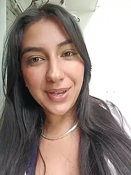 ViolettaWalton1 online show from 06-18-26, 02:32