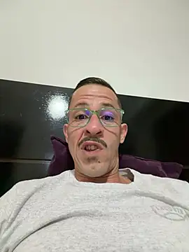Lucasjandre online show from 06-30-26, 08:32