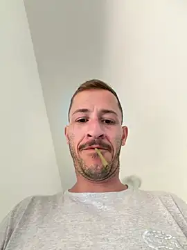 Lucasjandre online show from 07-21-26, 12:07