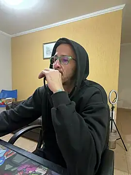 Lucasjandre online show from 07-28-26, 12:51
