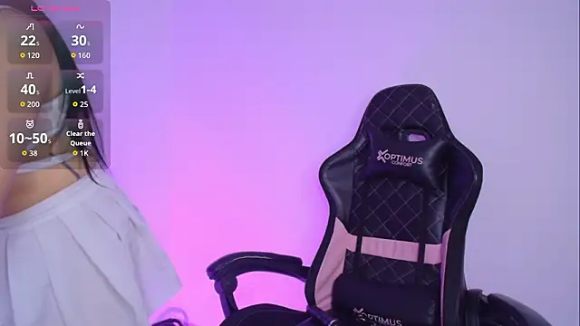 Snapshot of Millie_bobby chatting on 02-23-26, 06:27 Millie bobby online show from 02-23-26, 06:27