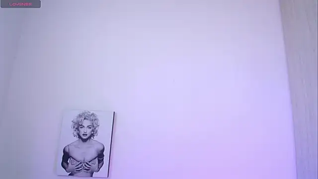 Millie bobby online show from 05-27-26, 09:01