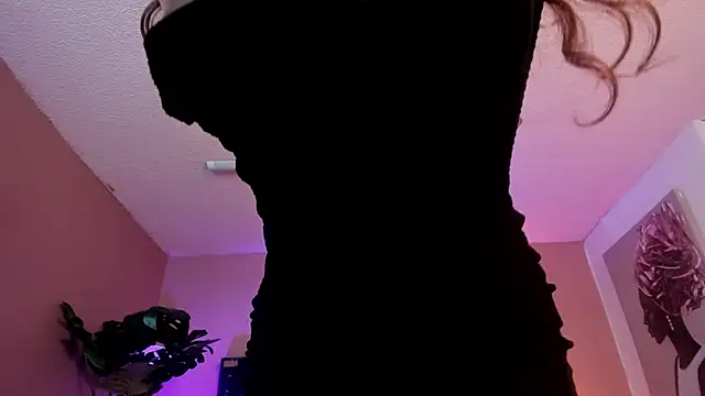 Velvet Dreamss online show from 07-06-26, 03:14