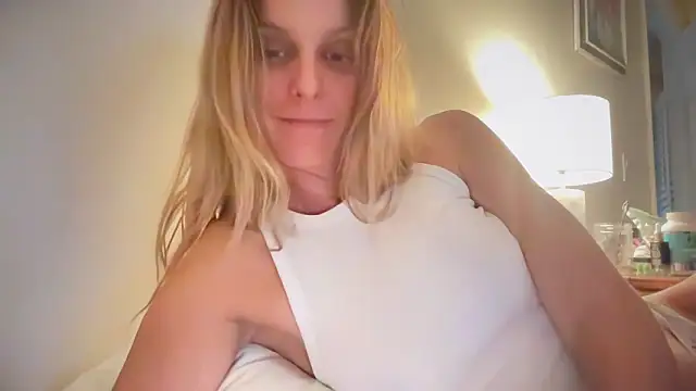 prettylittlekittycat online show from 06-18-26, 07:19