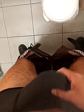 Snapshot of topman_____ chatting on 03-11-26, 01:39 topman online show from 03-11-26, 01:39