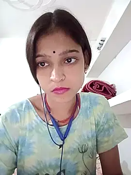 Mohnicute online show from 05-03-26, 05:52