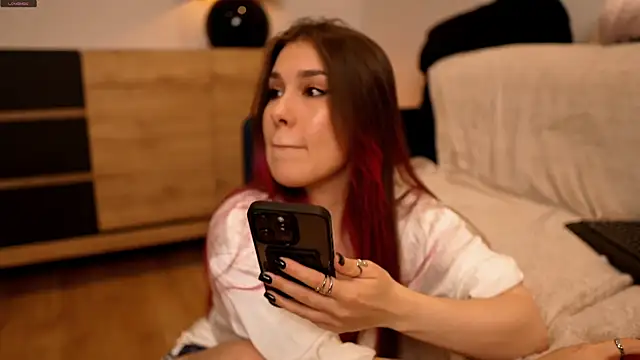 BellaBlush03 online show from 06-06-26, 10:36