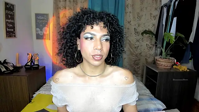 Angel White25 online show from 04-28-26, 01:37