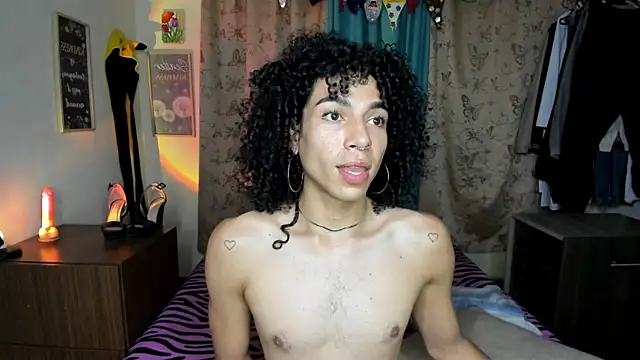 Angel White25 online show from 07-11-26, 10:33