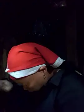 Snapshot of girl-hot2x chatting on 11-12-25, 12:49 girl-hot2x online show from 11-12-25, 12:49