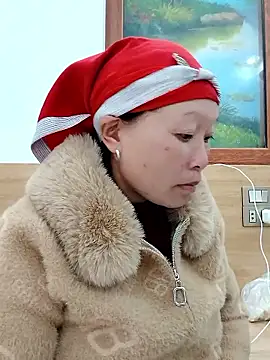 Snapshot of girl-hot2x chatting on 01-16-26, 05:22 girl-hot2x online show from 01-16-26, 05:22