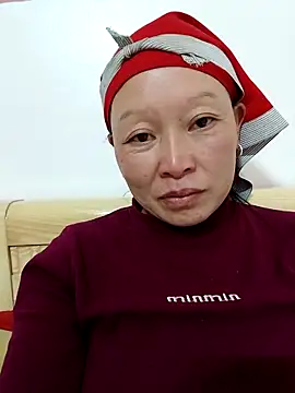 Snapshot of girl-hot2x chatting on 02-07-26, 12:31 girl-hot2x online show from 02-07-26, 12:31