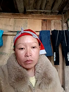 Snapshot of girl-hot2x chatting on 02-15-26, 06:43 girl-hot2x online show from 02-15-26, 06:43