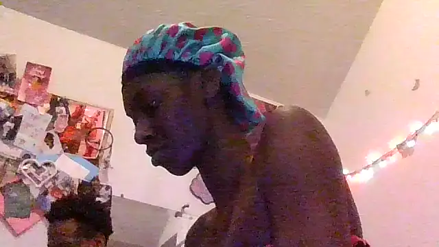 Her ForbiddenGarden online show from 11-14-25, 01:37