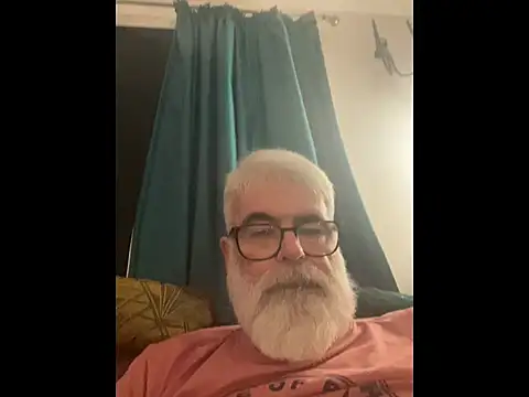 Snapshot of LeatherSdaddy chatting on 01-10-26, 02:19 LeatherSdaddy online show from 01-10-26, 02:19