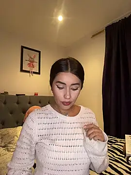 Snapshot of lauren_clauz chatting on 02-09-26, 11:42 lauren clauz online show from 02-09-26, 11:42