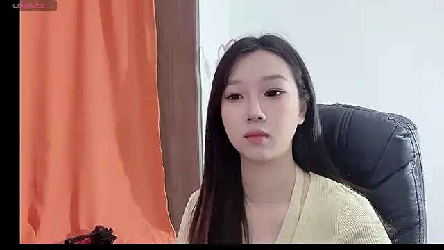 Minnie-baby online show from 11-13-25, 07:29