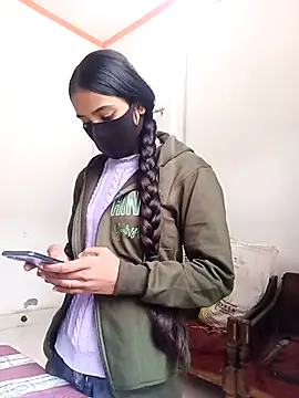 Snapshot of Riya_917 chatting on 01-06-26, 06:50 Riya 917 online show from 01-06-26, 06:50