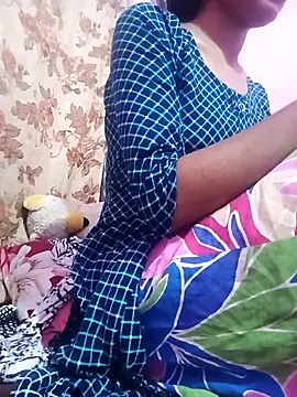 Snapshot of Riya_917 chatting on 02-24-26, 07:12 Riya 917 online show from 02-24-26, 07:12