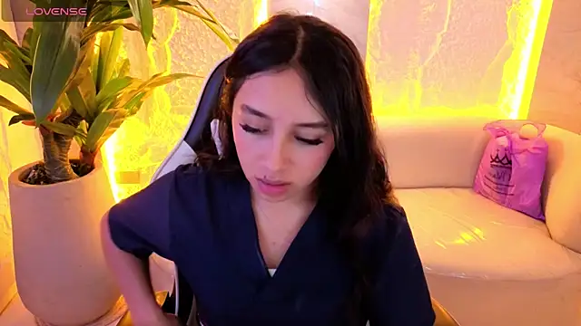 Juliana Tx online show from 03-06-26, 03:14