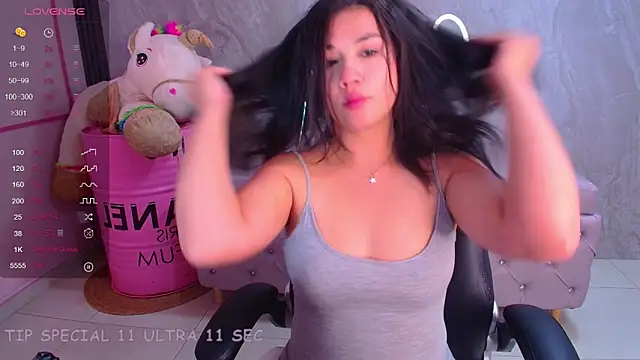 Violetta jhonson a online show from 01-16-26, 03:43