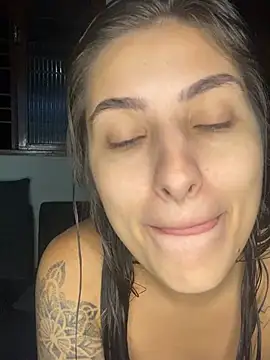 Snapshot of engelintense chatting on 03-07-26, 03:58 engelintense online show from 03-07-26, 03:58