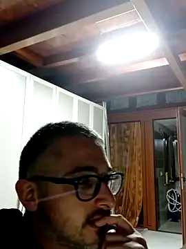 mipiacitanto93 online show from 11-13-25, 07:02