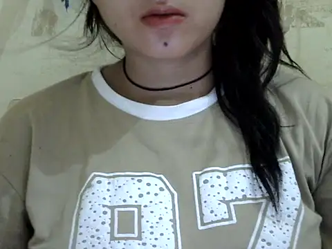 Anika Singh online show from 04-27-26, 12:19