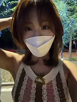 GG-BONG1 online show from 07-18-26, 12:42