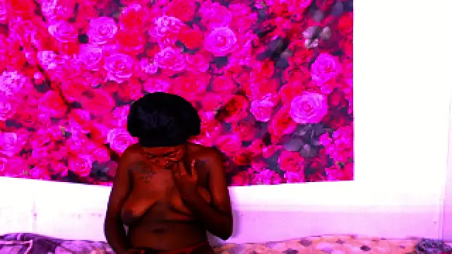 Sweeteboneycherry online show from 03-14-26, 07:52