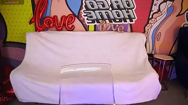 LadyChanelll online show from 02-13-26, 02:13