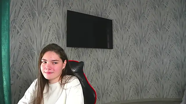 DeloraVivar online show from 11-12-25, 04:35