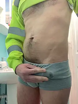 Snapshot of funguy19782 chatting on 12-22-25, 07:27 funguy19782 online show from 12-22-25, 07:27