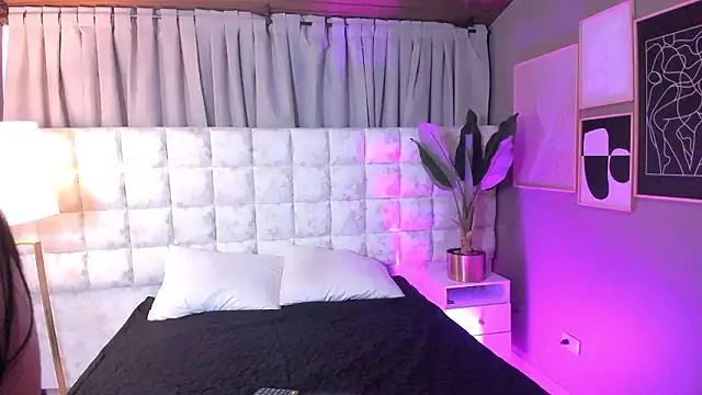 Atenea Velle online show from 03-17-26, 01:14