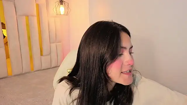 Brandy collinss online show from 04-28-26, 12:10