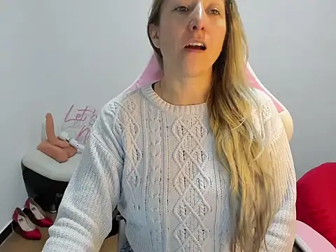 chrystal sl852 online show from 11-28-25, 12:57