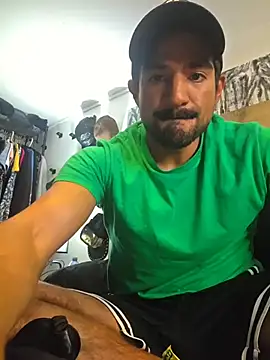 piggylatino online show from 03-11-26, 07:20