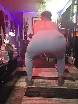 piggylatino online show from 08-01-26, 05:01