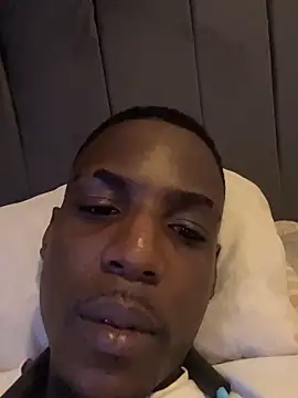 Snapshot of schlongsong chatting on 04-08-26, 02:22 schlongsong online show from 04-08-26, 02:22